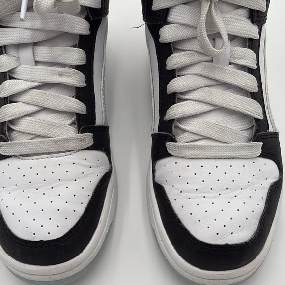 Puma High-Tops in Black, White, and Light Blue - Picture 8 of 9